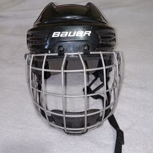 Bauer IMS 5.0 Black Hockey Helmet Size Large W/ FM2100 Face Mask Size Large